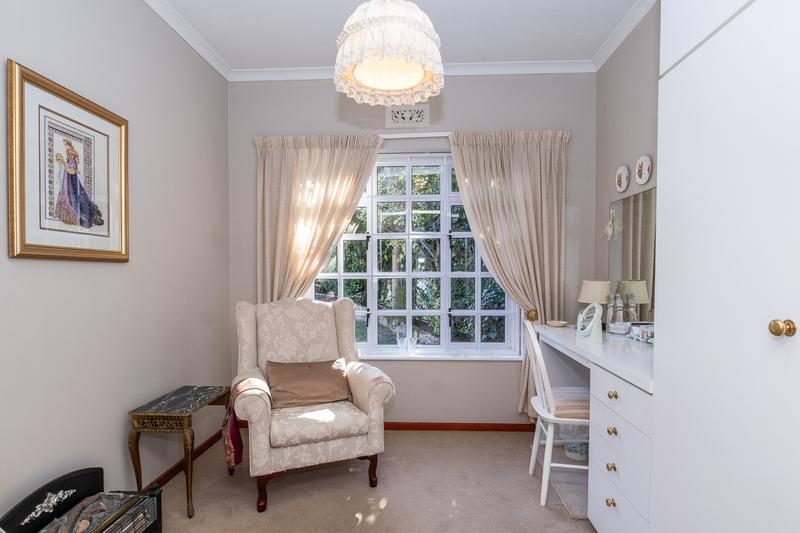 4 Bedroom Property for Sale in Constantia Western Cape